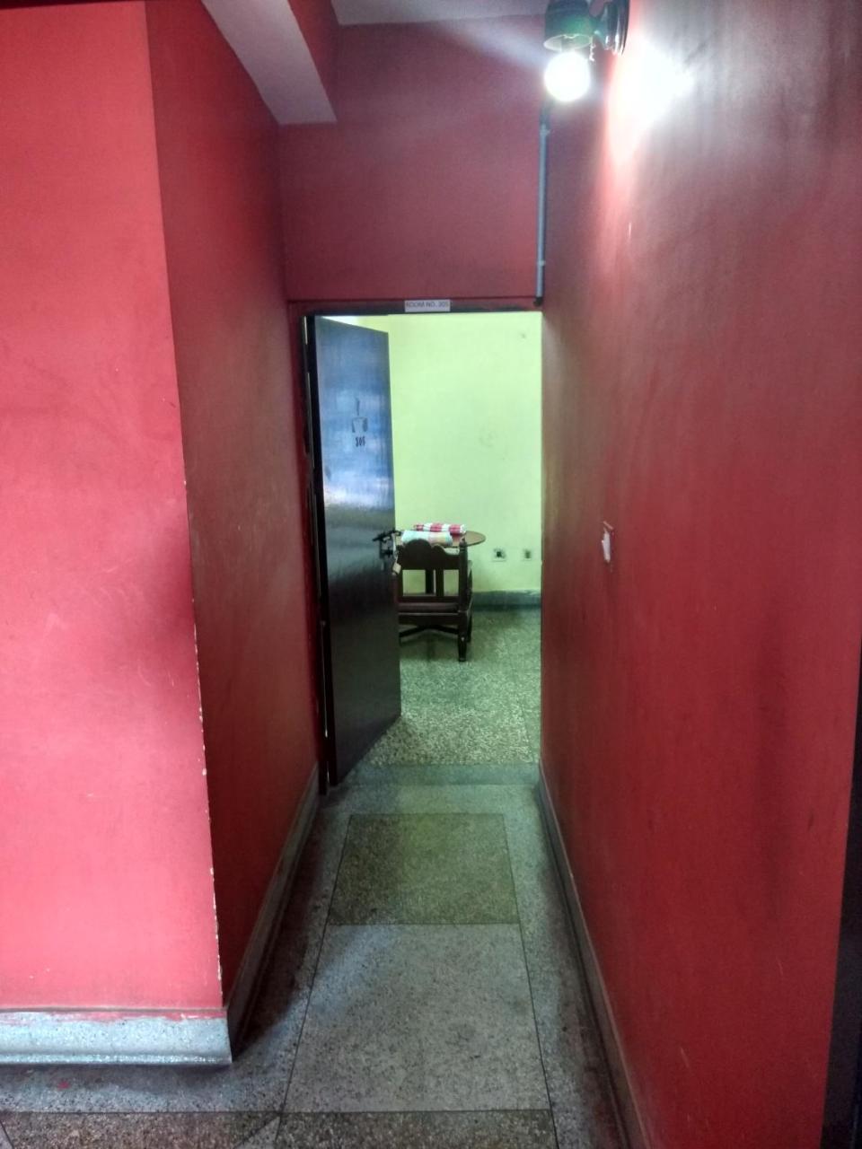 Renu Guest House Kolkata Bagian luar foto